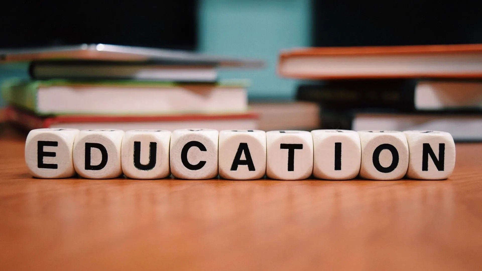 Education 1959551_1920