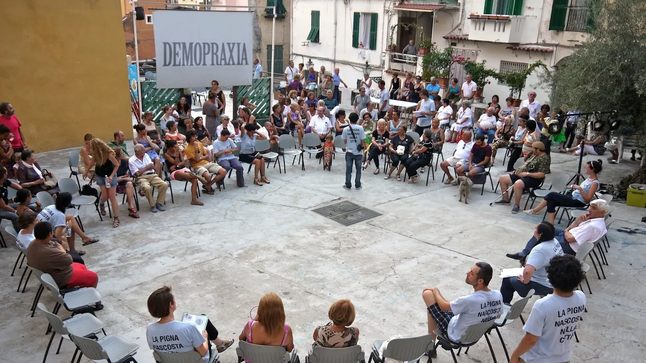 Demopraxia UNIDESCO Photo_karl Logge Copia