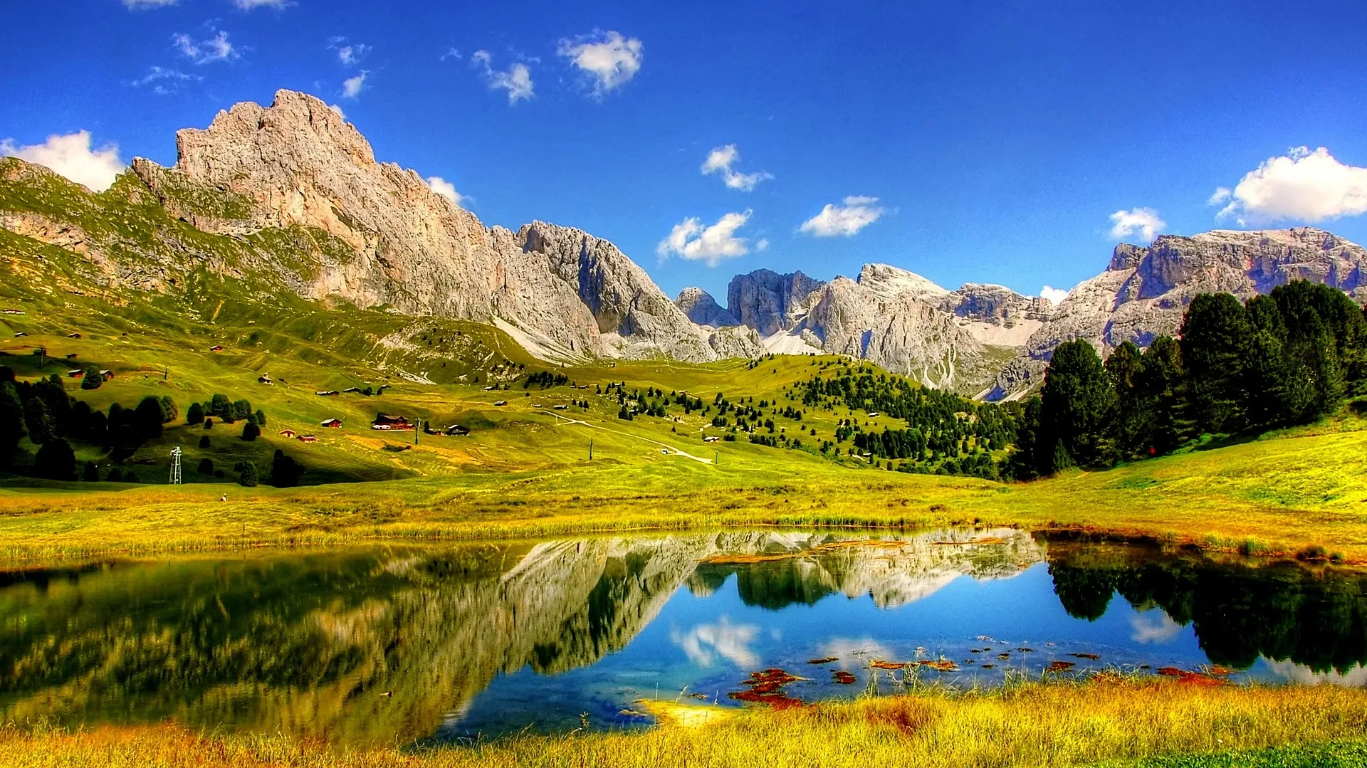Dolomites 3428864_1920