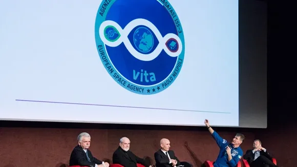 Vita_nespoli Pistoletto