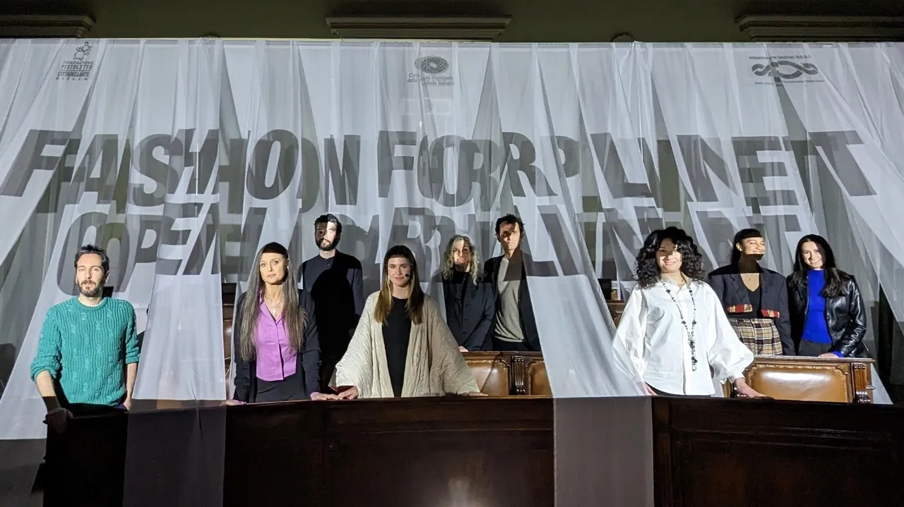 Foto Di Gruppo Grande